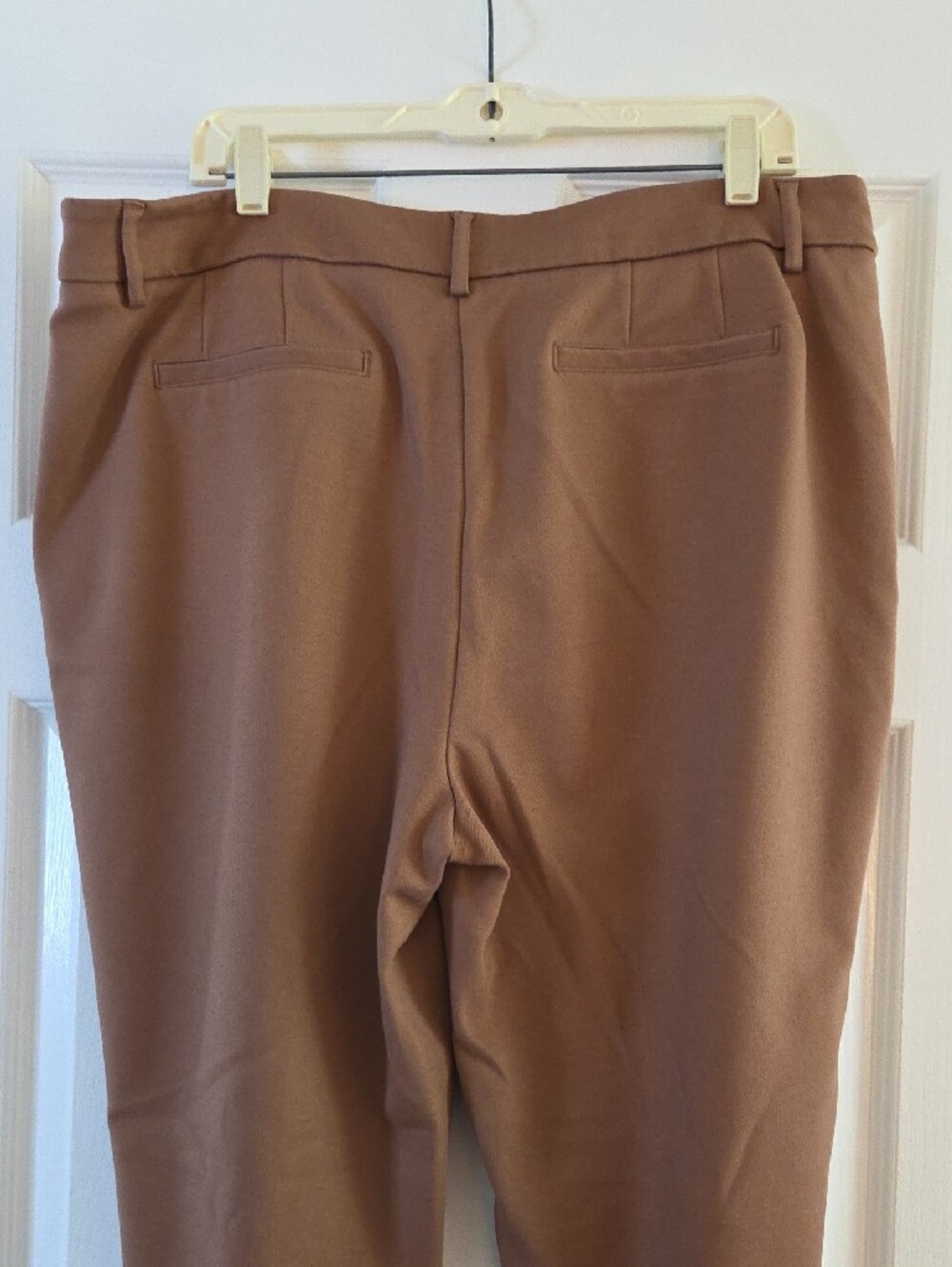 Simply Vera Vera Wang Camel Brown Straight Leg Dress Pants, Size 18 - Picture 5 of 5